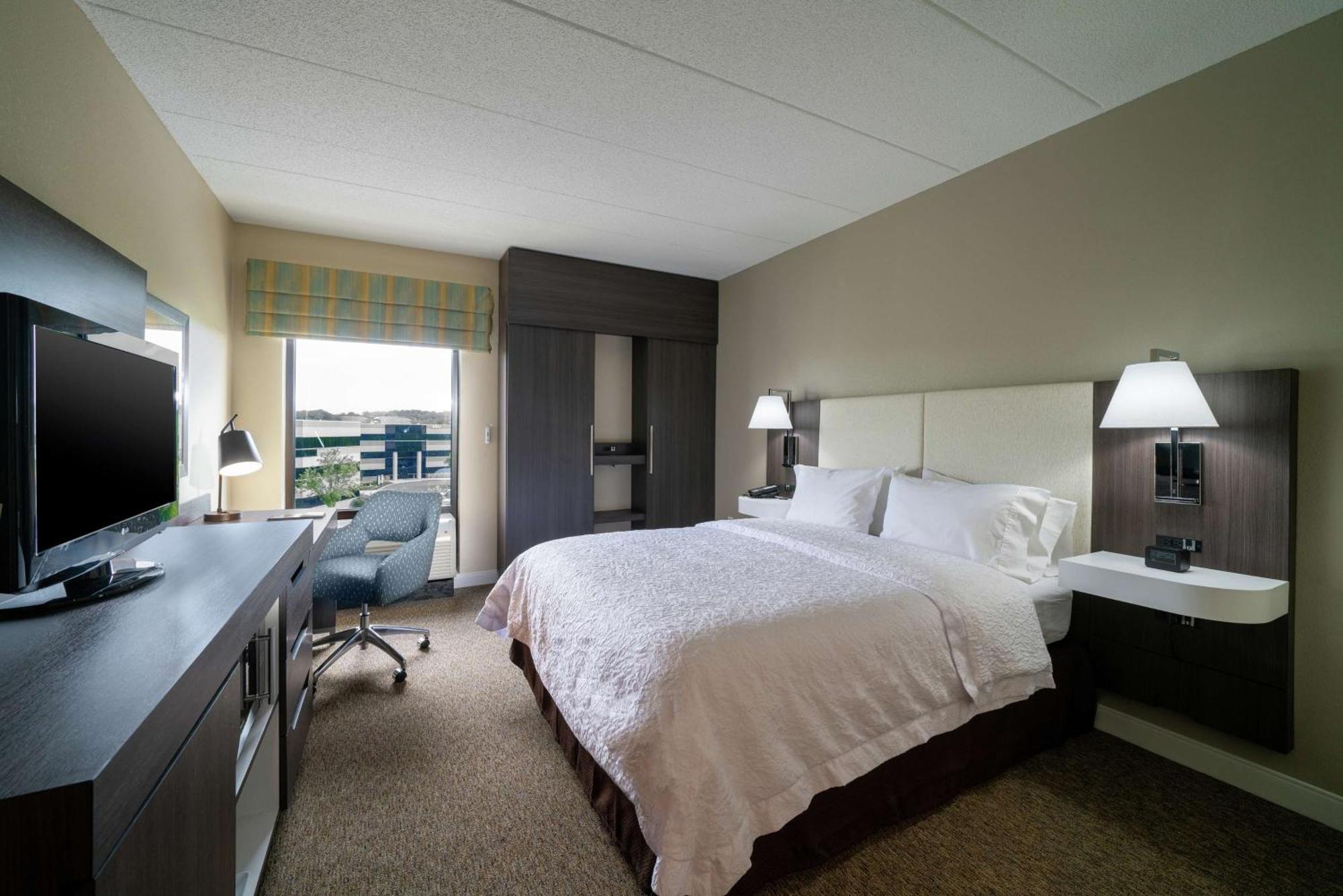 Hotel Hampton & Valley Forge/oaks Phoenixville