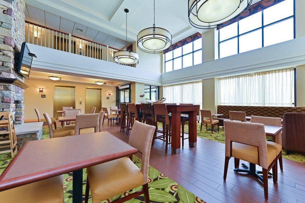 Hampton & Valley Forge/oaks Hotel Phoenixville